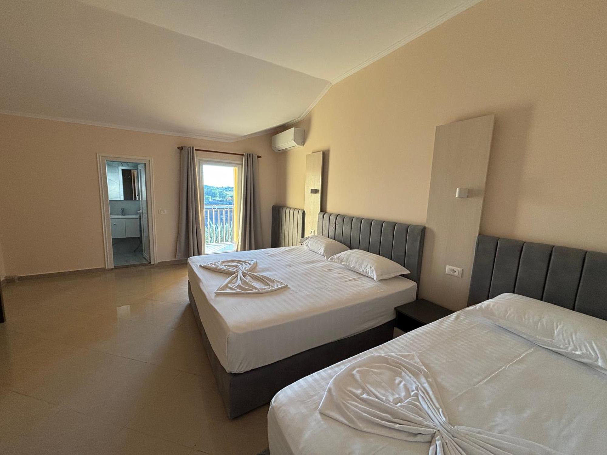 Hotel Restorant Halal Il Tramonto. Vorë Eksteriør billede